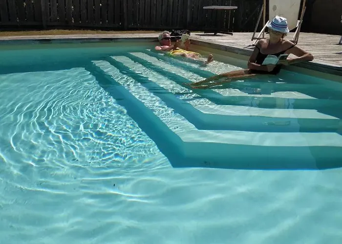 Manoir De Buis * Saint-Celerin