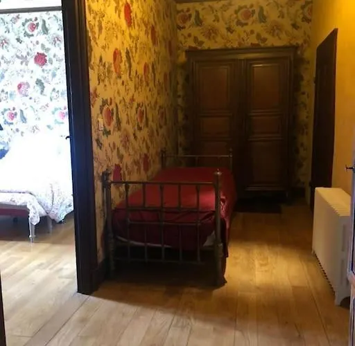 Manoir De Buis Saint-Celerin